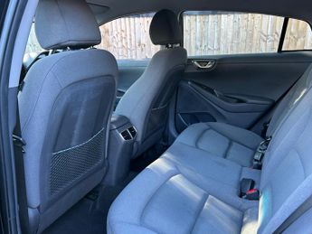 Hyundai IONIQ 38.3kWh Premium Auto 5dr