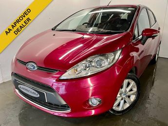 Ford Fiesta 1.25 Zetec Hatchback 5dr Petrol Manual (133 g/km, 81 bhp) 12 MON