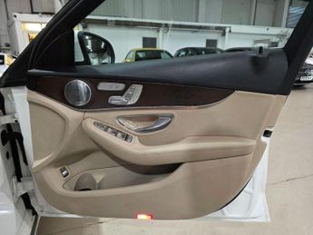 Mercedes-Benz C Class 2.0 C350e 6.4kWh Sport (Premium Plus) G-Tronic+ Euro 6 (s/s) 4dr