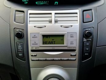 Toyota Yaris 1.3 VVT-i TR 3dr