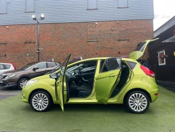 Ford Fiesta 1.4 TDCi Titanium 5dr