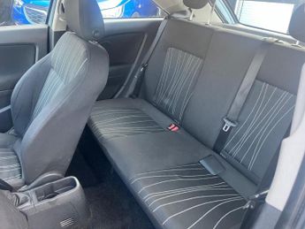 Vauxhall Corsa 1.2i 16v Club 3dr