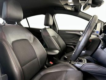 Ford Focus 1.5T EcoBoost ST-Line X Euro 6 (s/s) 5dr