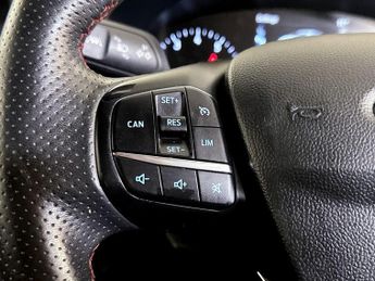 Ford Focus 1.5T EcoBoost ST-Line X Euro 6 (s/s) 5dr