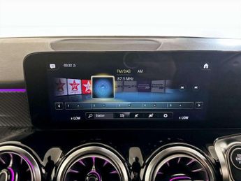 Mercedes-Benz GLB 1.3 GLB200 AMG Line (Executive) 7G-DCT Euro 6 (s/s) 5dr