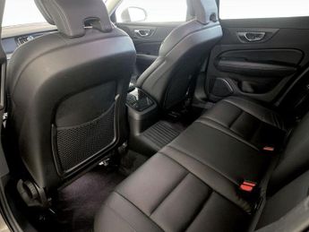 Volvo V60 2.0h T6 Recharge 11.6kWh Inscription Auto AWD Euro 6 (s/s) 5dr