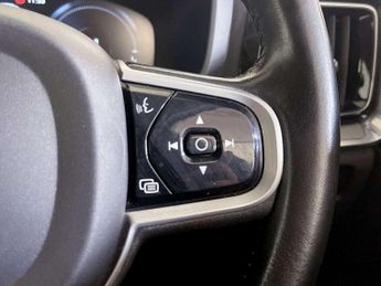 Volvo V60 2.0h T6 Recharge 11.6kWh Inscription Auto AWD Euro 6 (s/s) 5dr