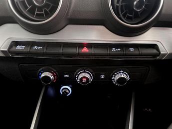 Audi Q2 1.4 TFSI CoD Sport Euro 6 (s/s) 5dr