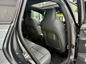 Audi A3 1.5 TFSI 35 Vorsprung S Tronic Euro 6 (s/s) 4dr