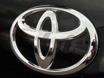 Toyota Aygo X 1.0 VVT-i Exclusive Hatchback 5dr Petrol x-shift Euro 6 (s/s) (7