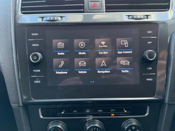 Volkswagen Golf 1.5 TSI EVO Match DSG Euro 6 (s/s) 5dr