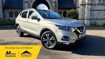Nissan Qashqai 1.3 DIG-T N-Connecta Euro 6 (s/s) 5dr