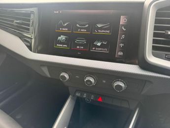 AUDI A1 1.0 TFSI 30 Sport Sportback 5dr Petrol S Tronic Euro 6 (s/s) (11