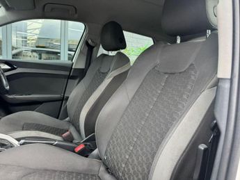 AUDI A1 1.0 TFSI 30 Sport Sportback 5dr Petrol S Tronic Euro 6 (s/s) (11