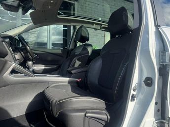 RENAULT KADJAR 1.5 dCi Signature Nav SUV 5dr Diesel EDC Euro 6 (s/s) (110 ps) *