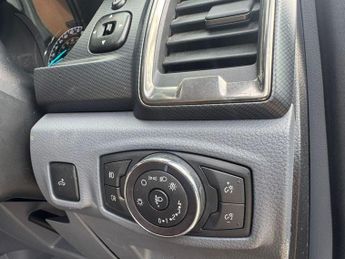 FORD RANGER 3.2 TDCi Wildtrak Pickup Double Cab 4dr Diesel Auto 4WD Euro 5 (