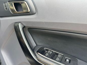 FORD RANGER 3.2 TDCi Wildtrak Pickup Double Cab 4dr Diesel Auto 4WD Euro 5 (