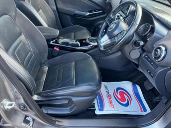 Nissan Juke 1.0 DIG-T Tekna+ DCT Auto Euro 6 (s/s) 5dr