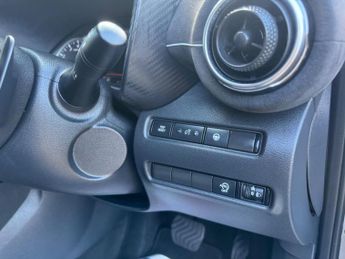 Nissan Juke 1.0 DIG-T Tekna+ DCT Auto Euro 6 (s/s) 5dr