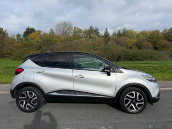 Renault Captur 1.2 TCe ENERGY Signature Nav Auto Euro 6 (s/s) 5dr