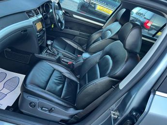 Skoda Superb 1.8 TSI Elegance DSG Euro 5 5dr