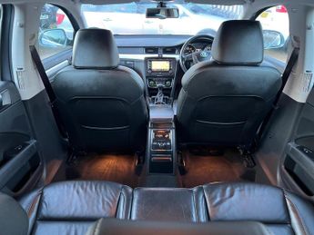 Skoda Superb 1.8 TSI Elegance DSG Euro 5 5dr