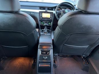 Skoda Superb 1.8 TSI Elegance DSG Euro 5 5dr