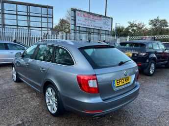 Skoda Superb 1.8 TSI Elegance DSG Euro 5 5dr