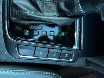 Skoda Superb 1.8 TSI Elegance DSG Euro 5 5dr