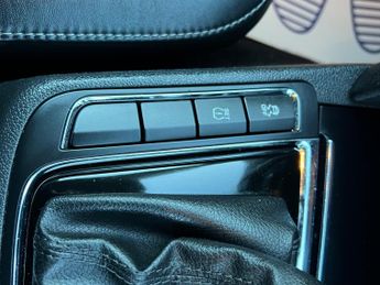 Skoda Superb 1.8 TSI Elegance DSG Euro 5 5dr