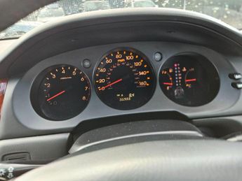 Honda Legend 3.5i 4dr (sun roof, cruise control)