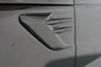 Land Rover Range Rover Sport 2.0 P400e 13.1kWh HSE Dynamic Black Auto 4WD Euro 6 (s/s) 5dr
