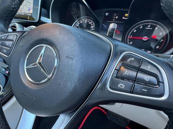 Mercedes-Benz C Class 2.0 C200 Sport (Premium Plus) Cabriolet 2dr Petrol G-Tronic+ Eur