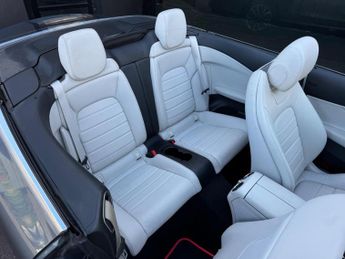 Mercedes-Benz C Class 2.0 C200 Sport (Premium Plus) Cabriolet 2dr Petrol G-Tronic+ Eur