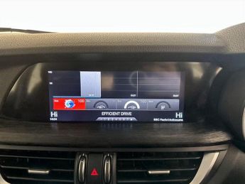 Alfa Romeo Stelvio 2.2 TD Super Auto Euro 6 (s/s) 5dr