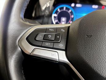 Volkswagen Golf 2.0 TDI Life DSG Euro 6 (s/s) 5dr