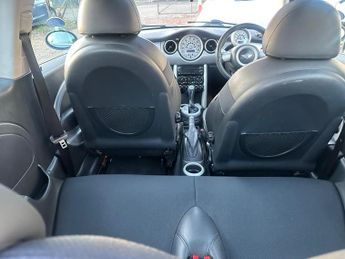 MINI Hatch 1.6 Cooper CVT Euro 4 3dr