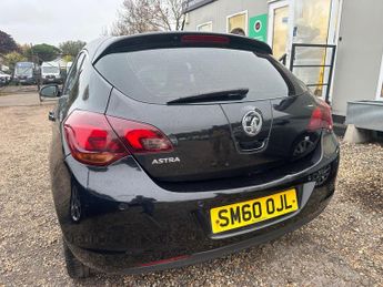Vauxhall Astra 1.6 16v SRi Auto Euro 5 5dr