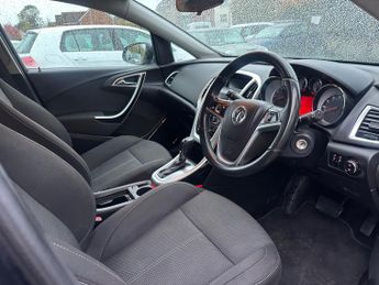 Vauxhall Astra 1.6 16v SRi Auto Euro 5 5dr
