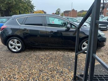 Vauxhall Astra 1.6 16v SRi Auto Euro 5 5dr