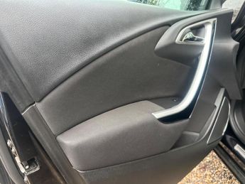 Vauxhall Astra 1.6 16v SRi Auto Euro 5 5dr
