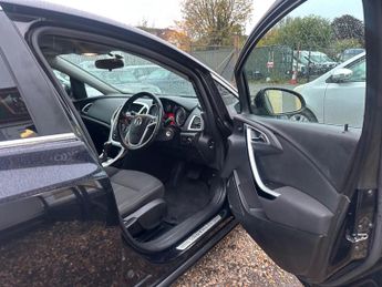 Vauxhall Astra 1.6 16v SRi Auto Euro 5 5dr
