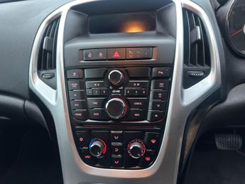 Vauxhall Astra 1.6 16v SRi Auto Euro 5 5dr