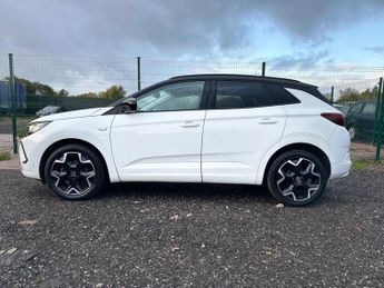 Vauxhall Grandland 1.5 Turbo D Ultimate Auto Euro 6 (s/s) 5dr