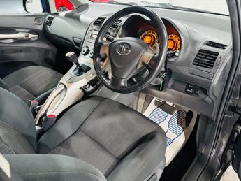 Toyota Auris 1.4 D-4D T3 5dr