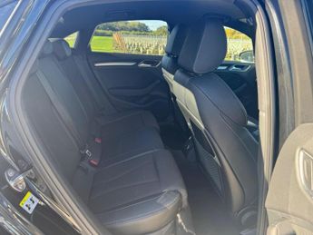 Audi A3 1.5 TFSI CoD 35 Black Edition S Tronic Euro 6 (s/s) 4dr