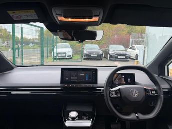 MG MG4 51kWh SE Auto 5dr