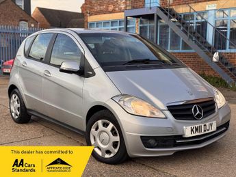 Mercedes A Class 1.5 A160 BlueEfficiency Classic SE Hatchback 5dr Petrol Manual (