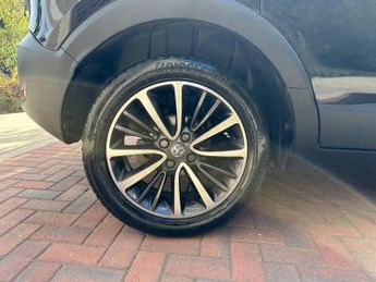 Vauxhall Crossland X 1.2 Turbo Elite Nav Auto Euro 6 (s/s) 5dr