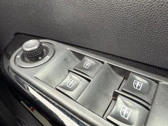 Renault Captur 1.5 dCi ENERGY Dynamique S Nav EDC Euro 6 (s/s) 5dr